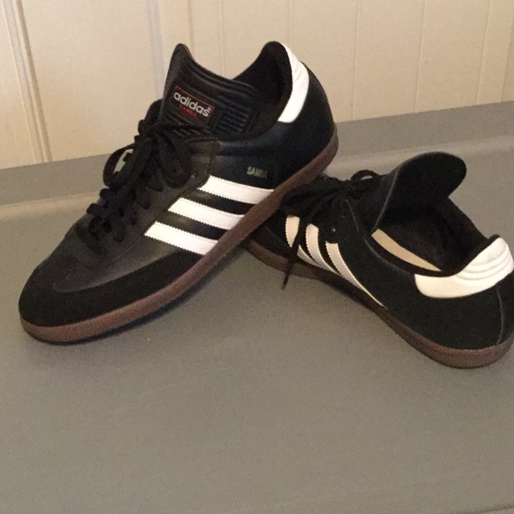Men shoes size 13